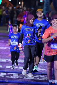 BIB: 4487, 334
                            <button type="button" onclick="openModal(26230190)" class="btn btn-primary btn-sm float-right btn-popup" data-toggle="modal" data-target=".modal-high-quality">
                        <i class="fas fa-shopping-cart"></i> Add to Cart
                    </button>
                                            <button type="button" onclick="isThisMe(26230190, true)" class="btn btn-success btn-sm float-right btn-popup btn-isme hidden" data-toggle="tooltip" data-placement="bottom" title="นี่คือรูปของคุณใช่ไหม คลิกที่นี่เพื่อเอาเข้าอัลบั้ม">
                        <i class="fas fa-plus"></i> Add to album
                    </button>
                    <button type="button" onclick="isThisMe(26230190, false)" class="btn btn-warning btn-sm float-right btn-popup btn-isnotme hidden">
                        <i class="fas fa-ban"></i> Remove from album
                    </button>